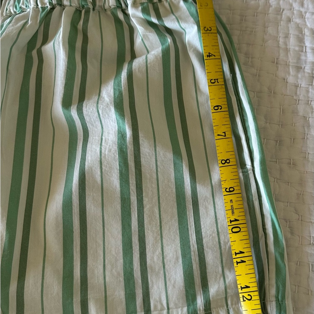 Oversized Shirt & shorts set by Anthropologie. Size L NWOT - Picture 10 of 12